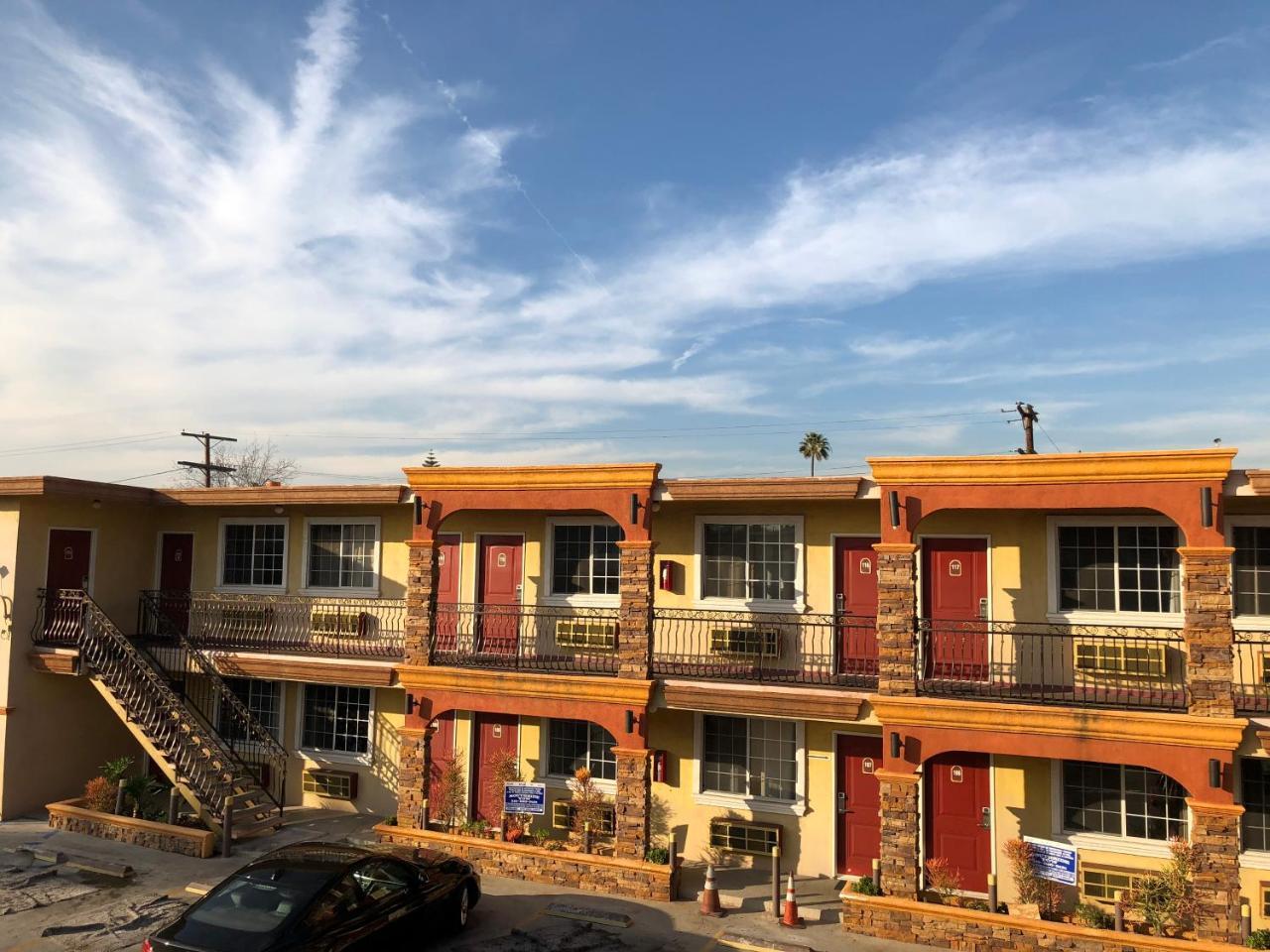 Flight Motel — Photos 2